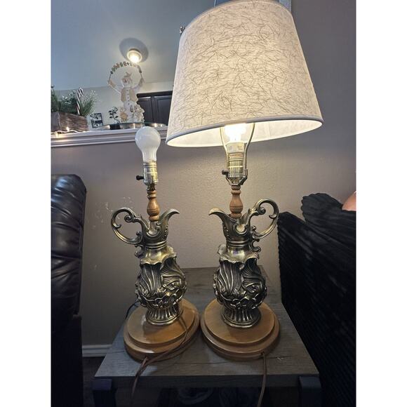 Vintage Set Bronze/Brass Pitcher Table Lamp Victorian Style (read Desc.) - Picture 3 of 7